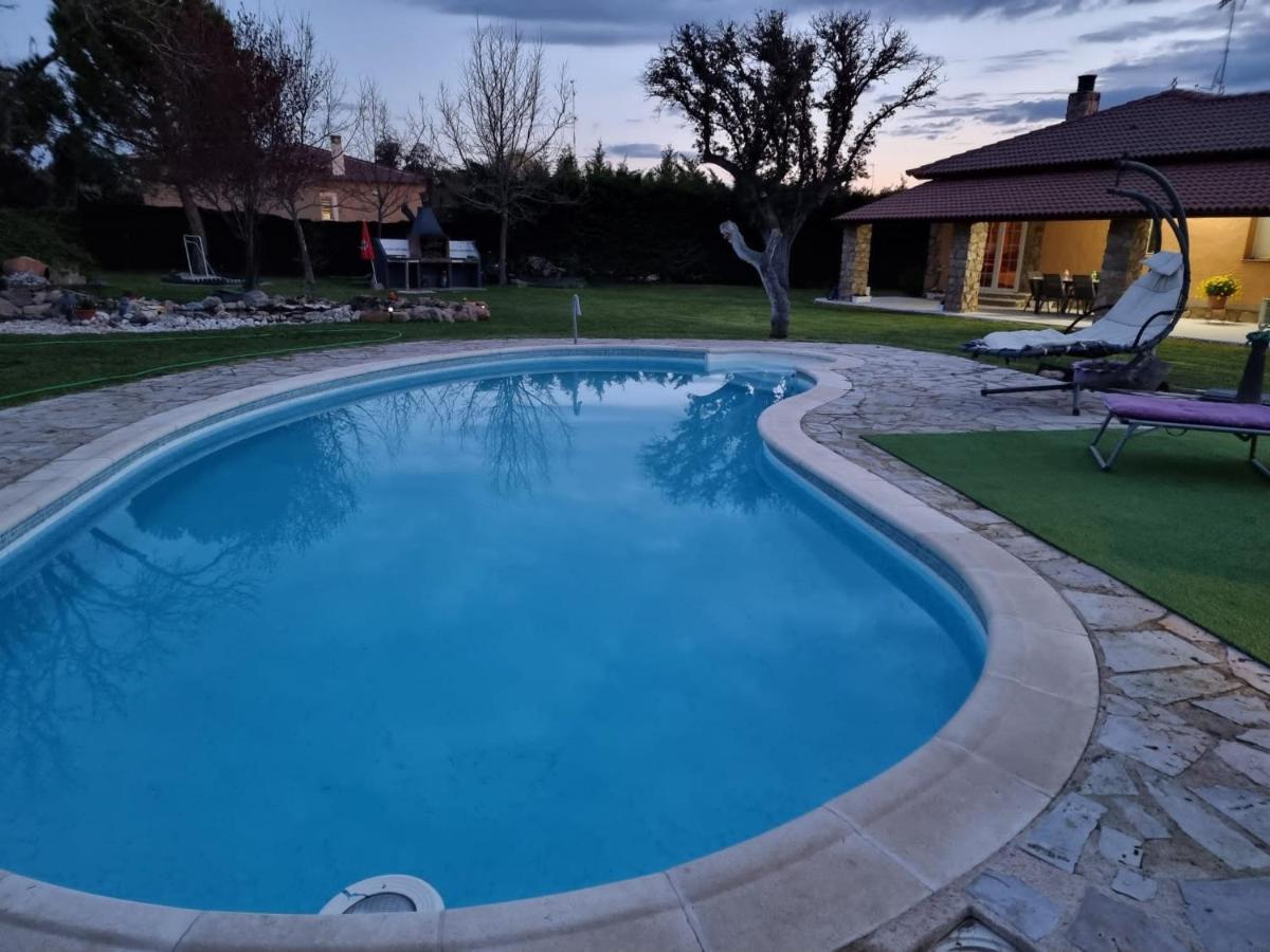 Villa Pancorbo Velayos المظهر الخارجي الصورة