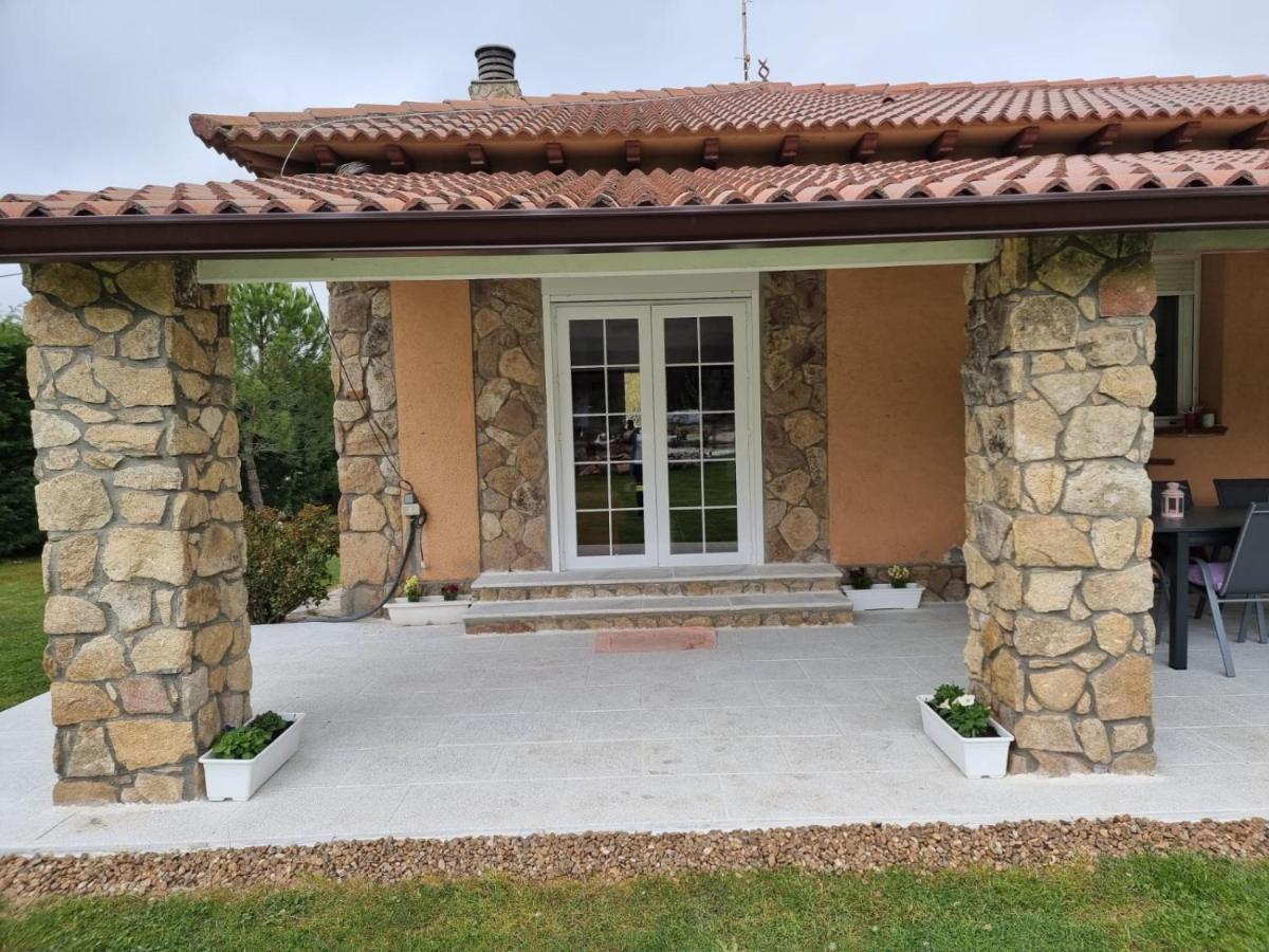 Villa Pancorbo Velayos المظهر الخارجي الصورة